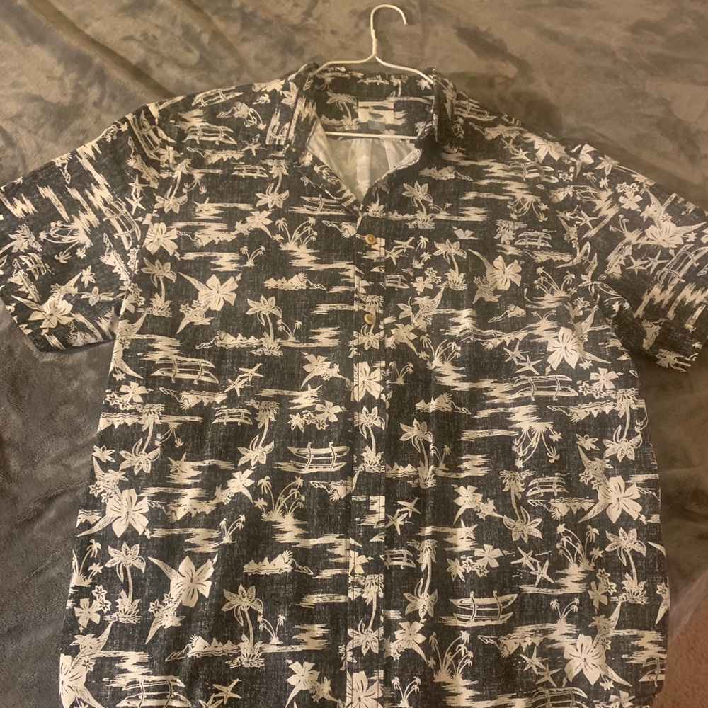 Tropical causal button down